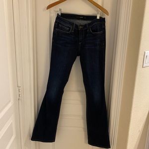 Joe’s woman skinny bootcut jean